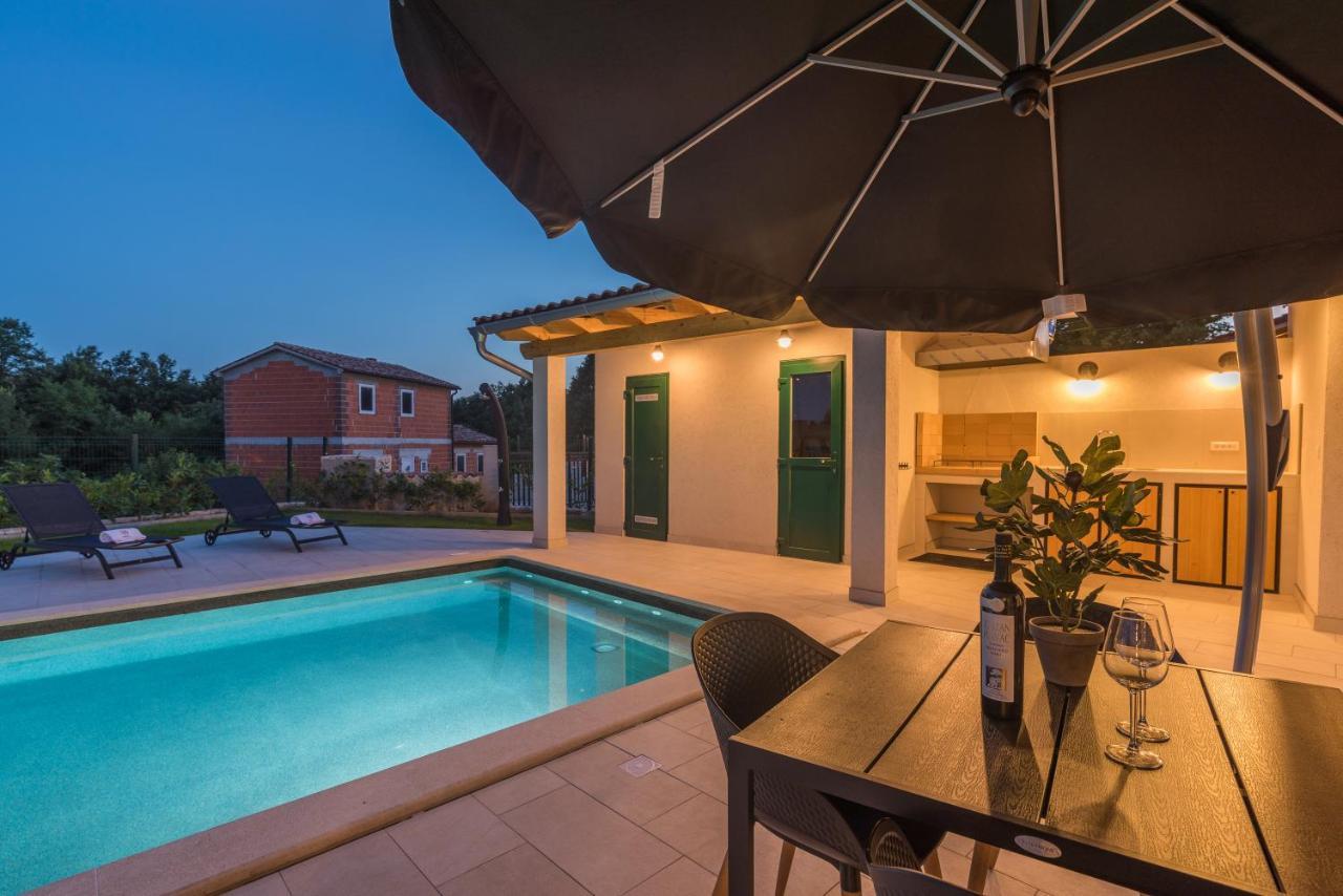 Martinela Villas Istria - Villa Vito Barban Buitenkant foto