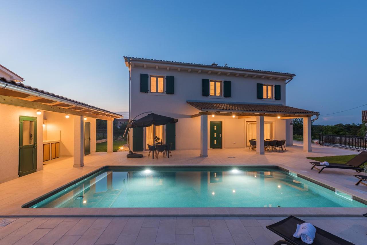 Martinela Villas Istria - Villa Vito Barban Buitenkant foto
